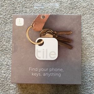 Tile device for finding lost phone or keys